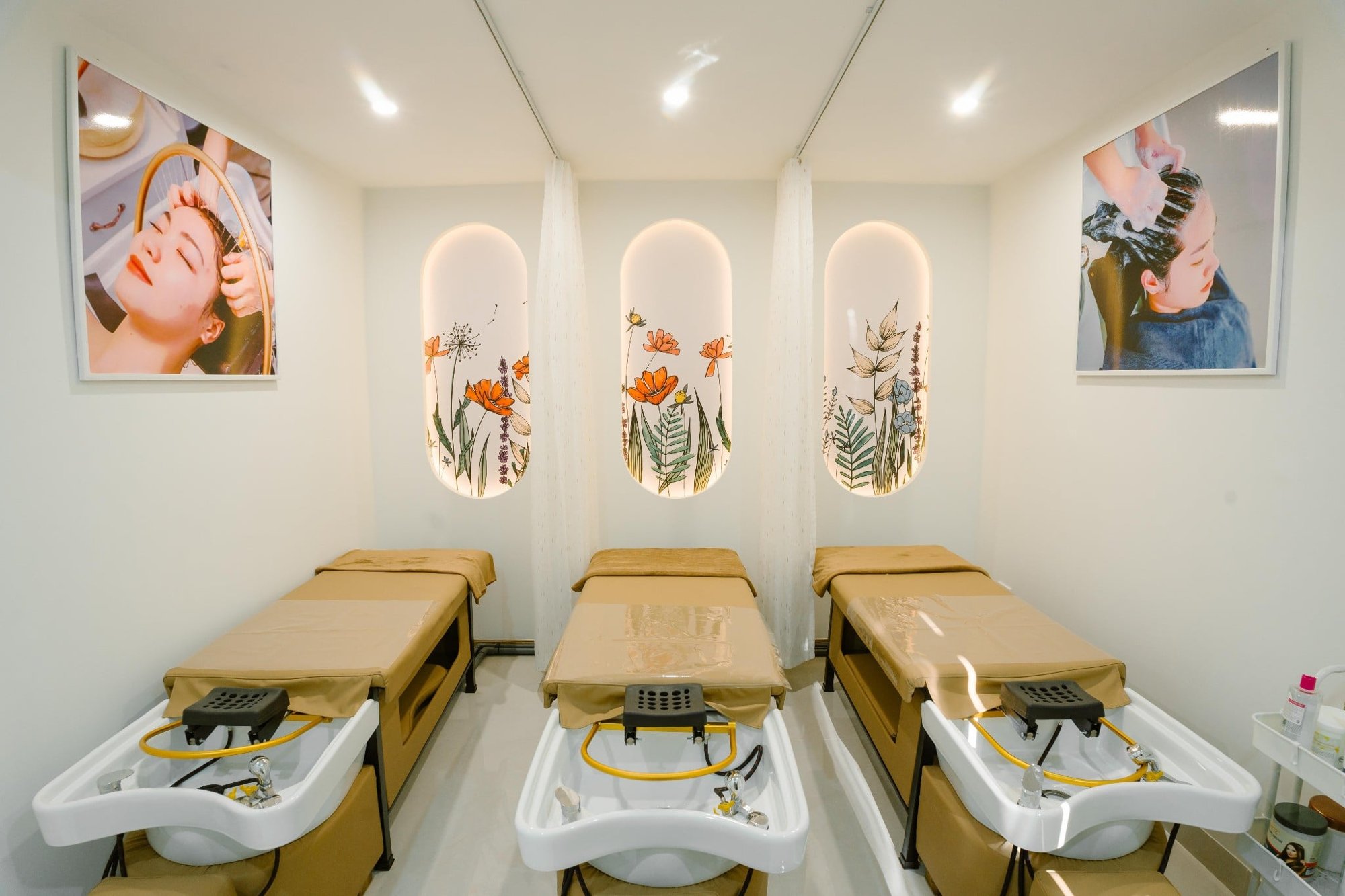 Phòng gội đầu dưỡng sinh riêng tư và sạch sẽ tại Ánh Spa
