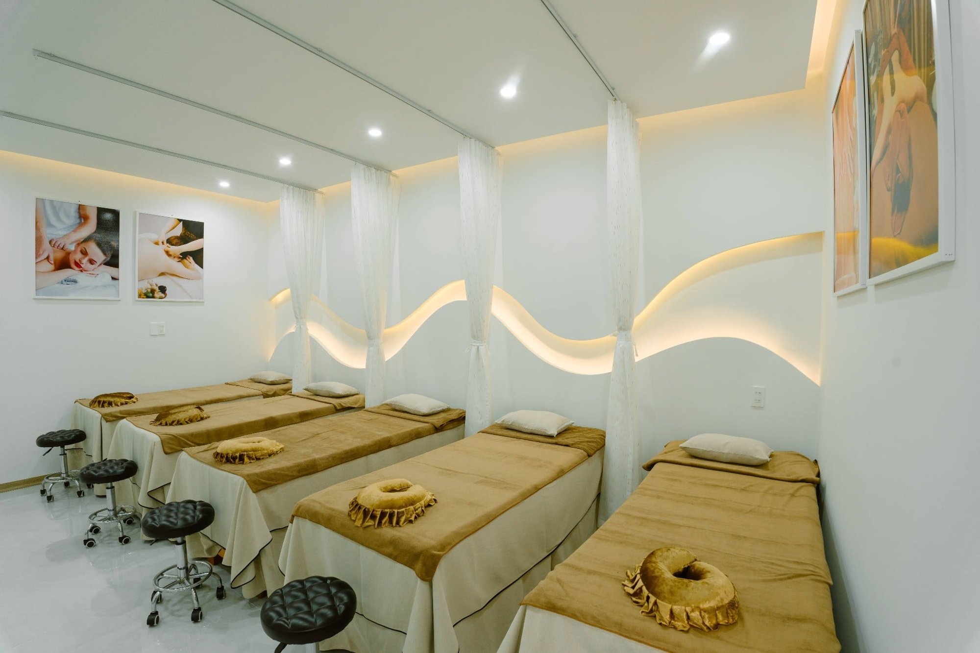 Không gian gội đầu dưỡng sinh sang trọng tại Ánh Spa Massage Đà Nẵng